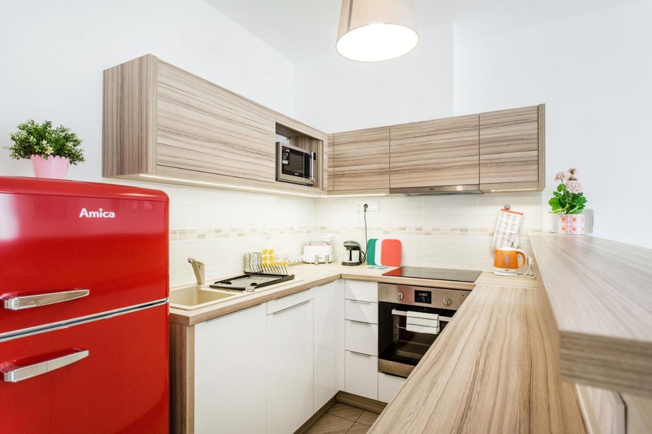 The Downtown Chill Apartment Budapest Ngoại thất bức ảnh